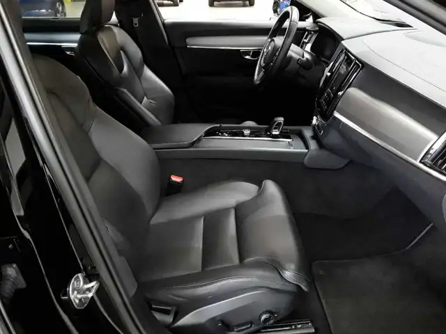 Volvo V90 view 8