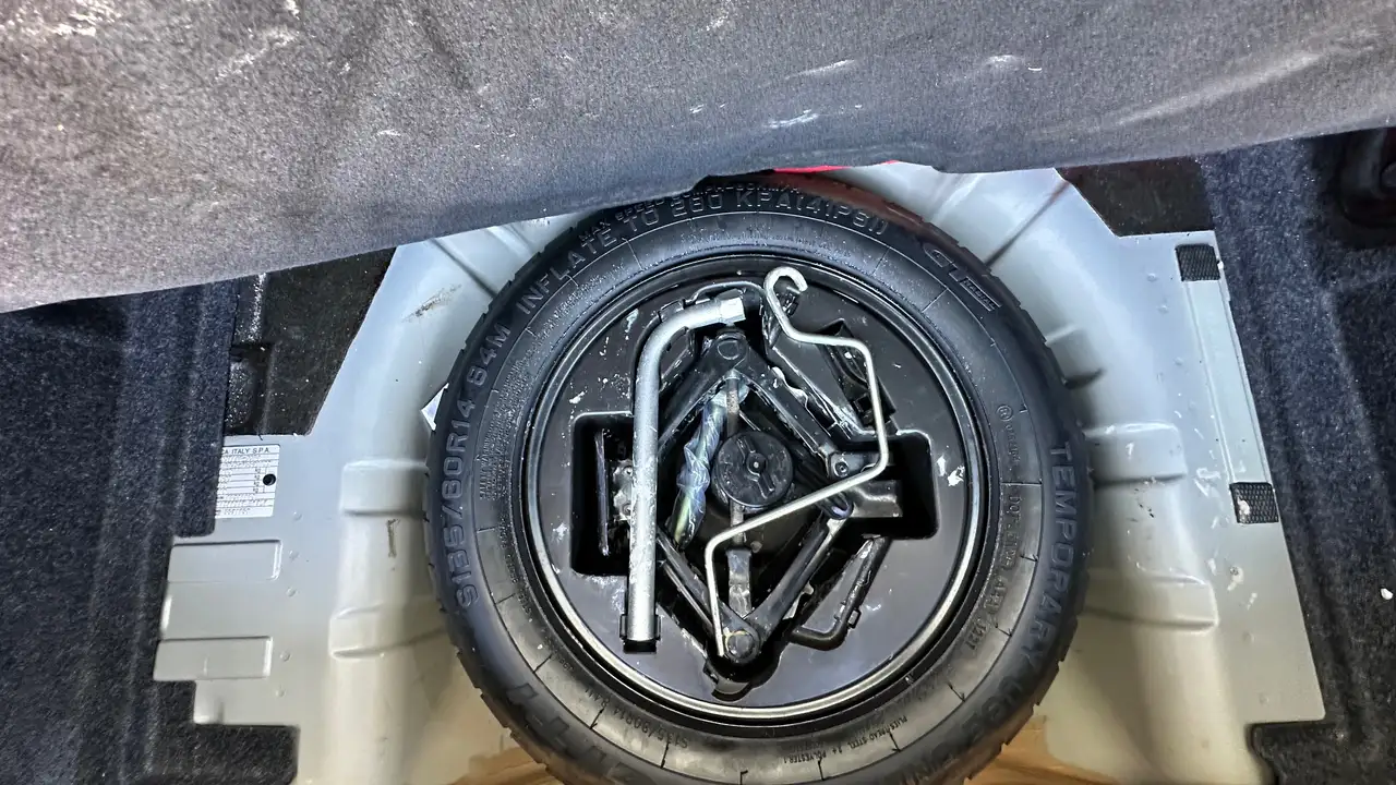 Lancia Ypsilon 2022 — фото 14
