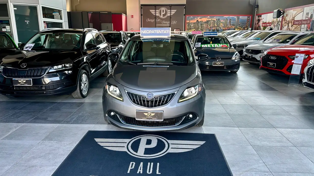 Lancia Ypsilon 2022