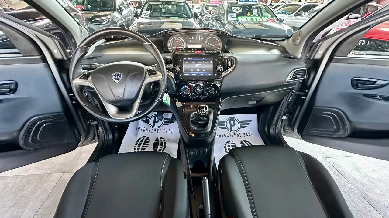 Lancia Ypsilon 2022 — фото 7