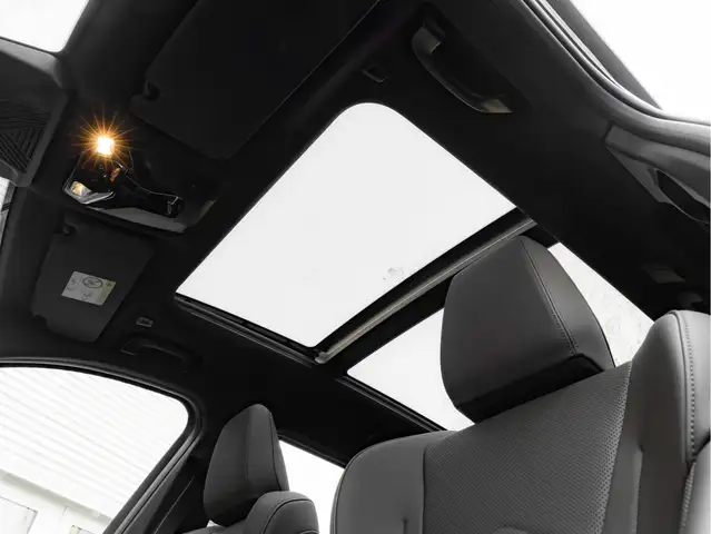 BMW X1 view 3