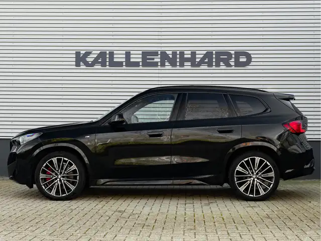 BMW X1 view 7