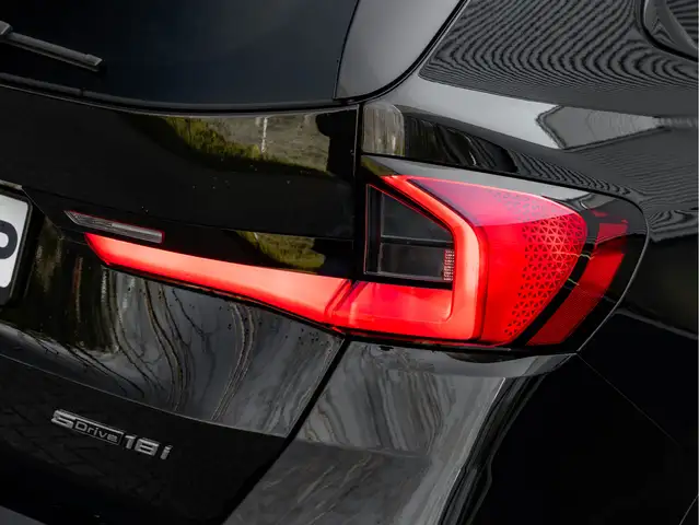 BMW X1 view 11