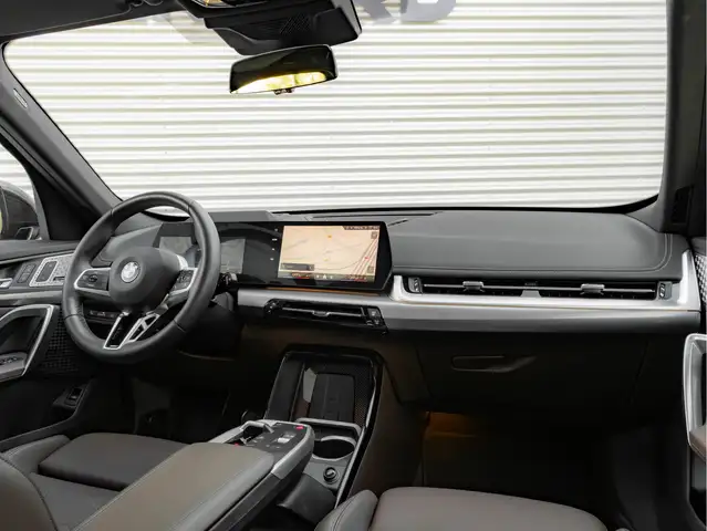 BMW X1 view 4