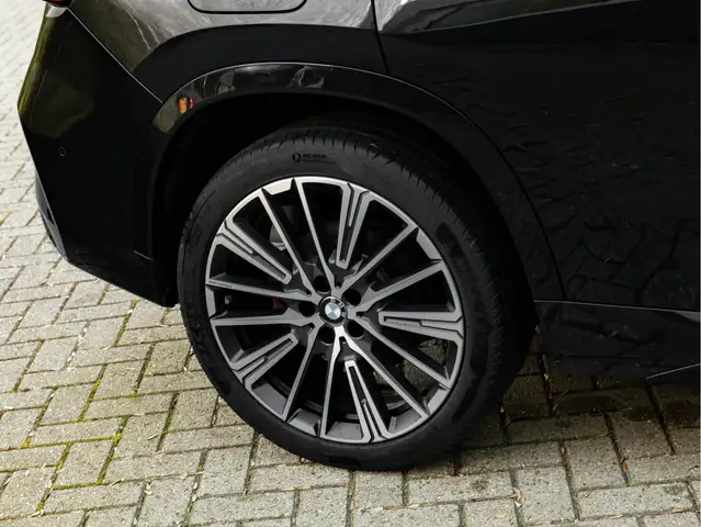 BMW X1 view 14