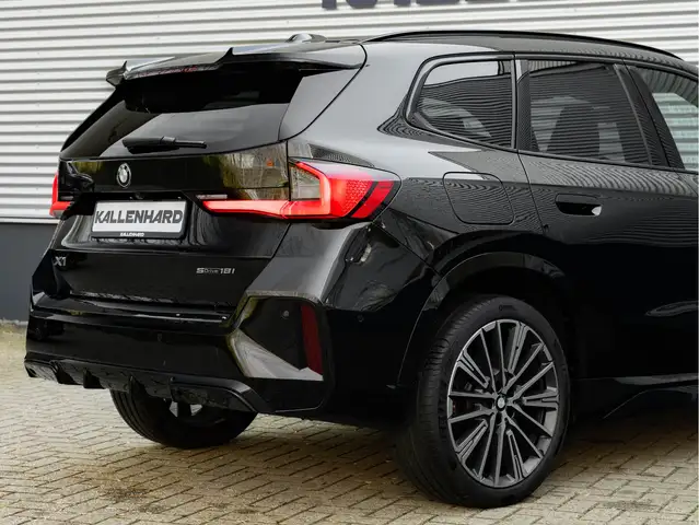 BMW X1 view 10