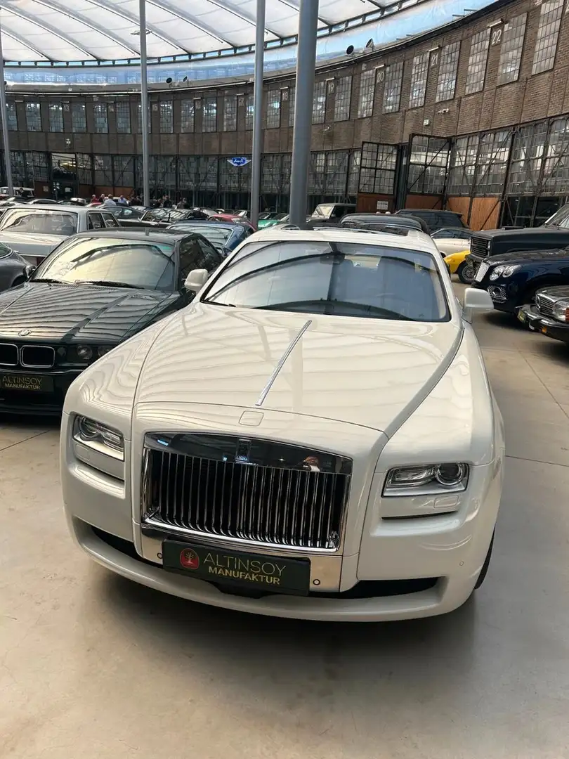 Rolls-Royce Ghost - Білий - 2