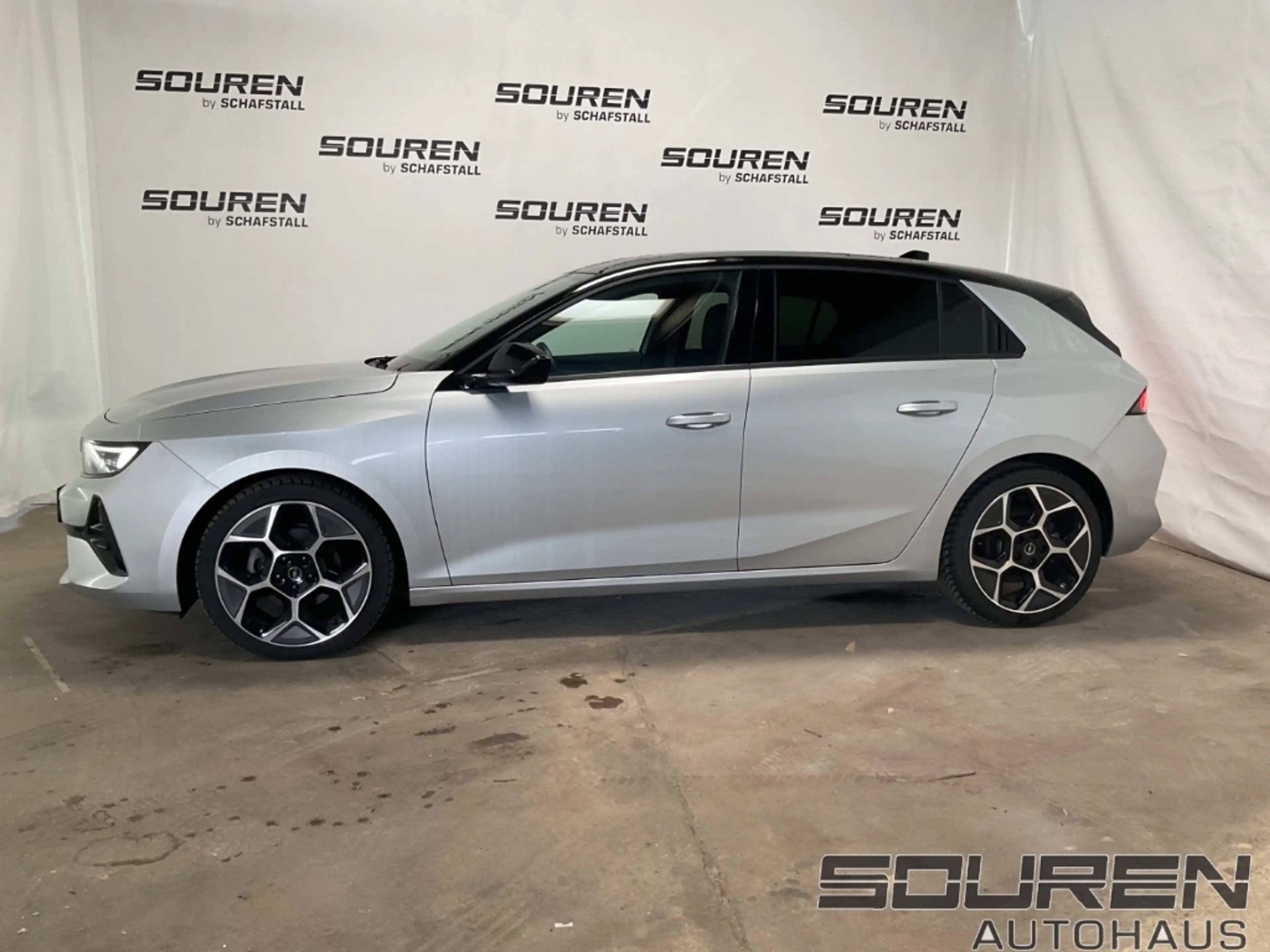 Opel Astra L Ultimate 1.2 Turbo GS Automatik — photo 2