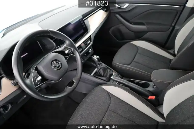 Skoda Scala view 10
