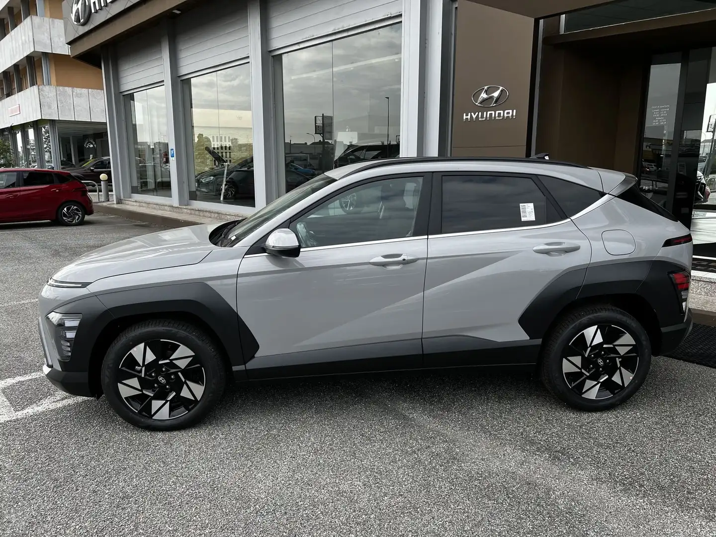 Hyundai KONA 1.0 T-GDI Hybrid 48V iMT Xline + 18 Grigio - 2