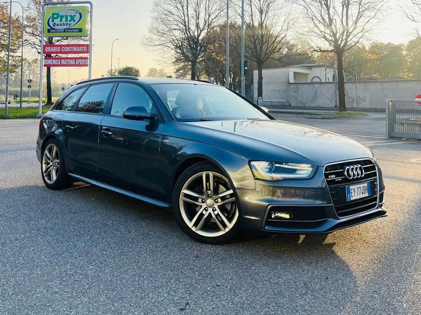 Audi A4 A4 IV 2012 Avant Avant 2.0 tdi   177cv s-tronic Grigio - 2