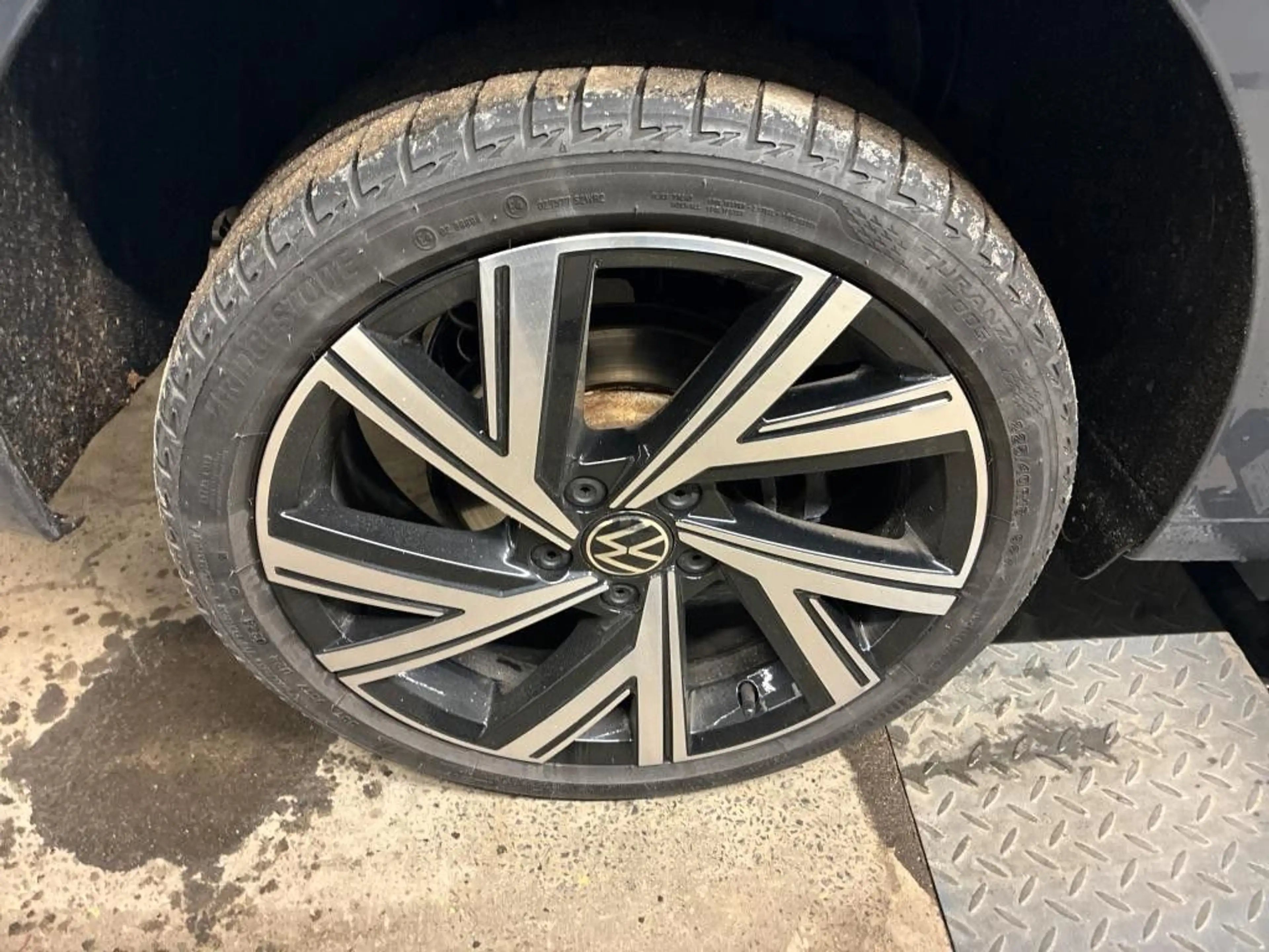 Volkswagen Golf VIII Lim. Style — photo 10