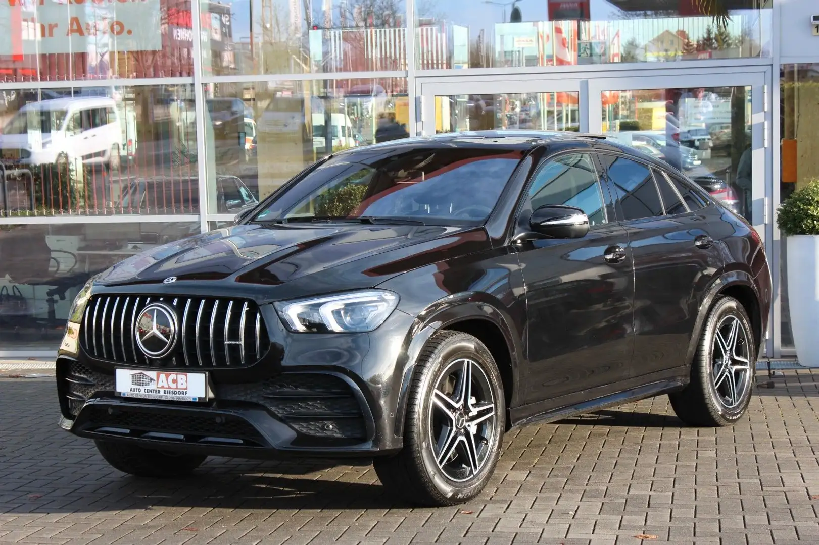 Mercedes-Benz GLE 53 AMG Coupe Pano Sp.Abgas Distr. Burm. AHK Schwarz - 2