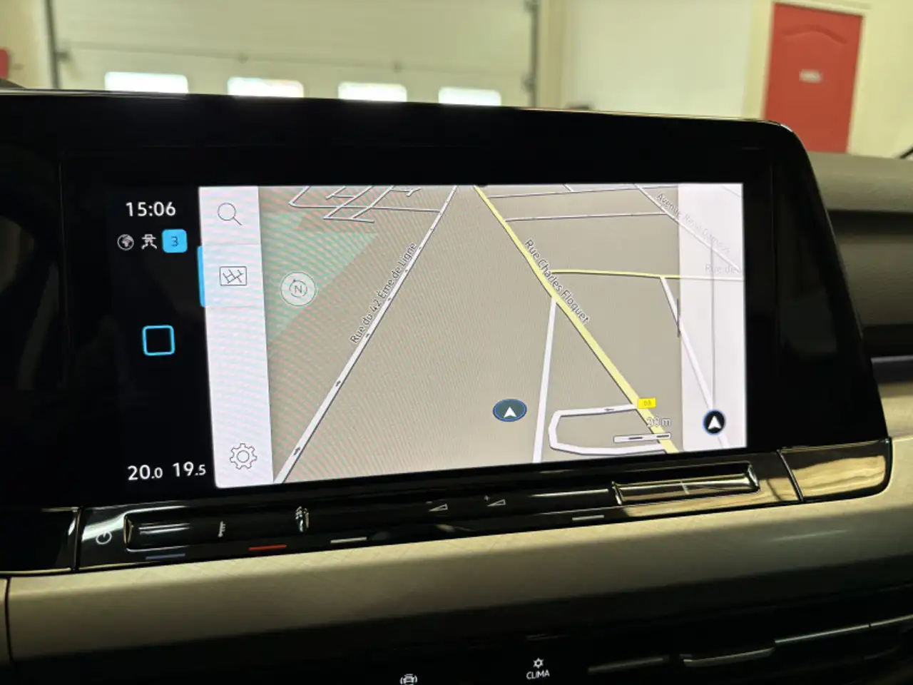 Volkswagen Golf Standard Model — photo 13