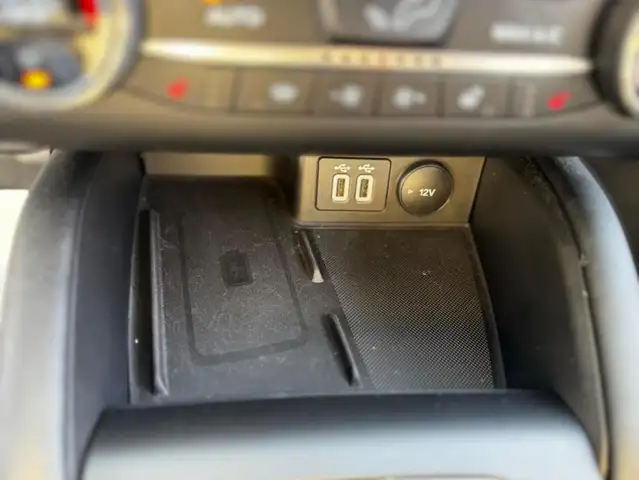 Ford Focus view 23