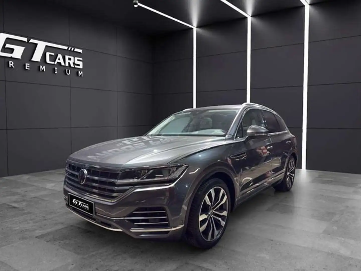Volkswagen Touareg eHybrid Gris - 1