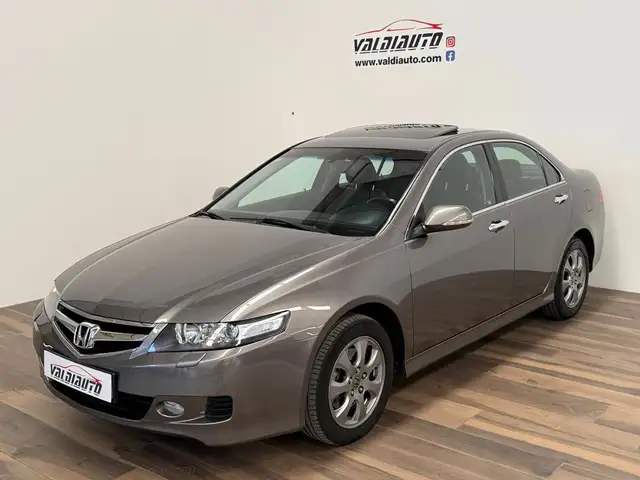 Honda Accord 2.0 Executive Piel Edición Especial