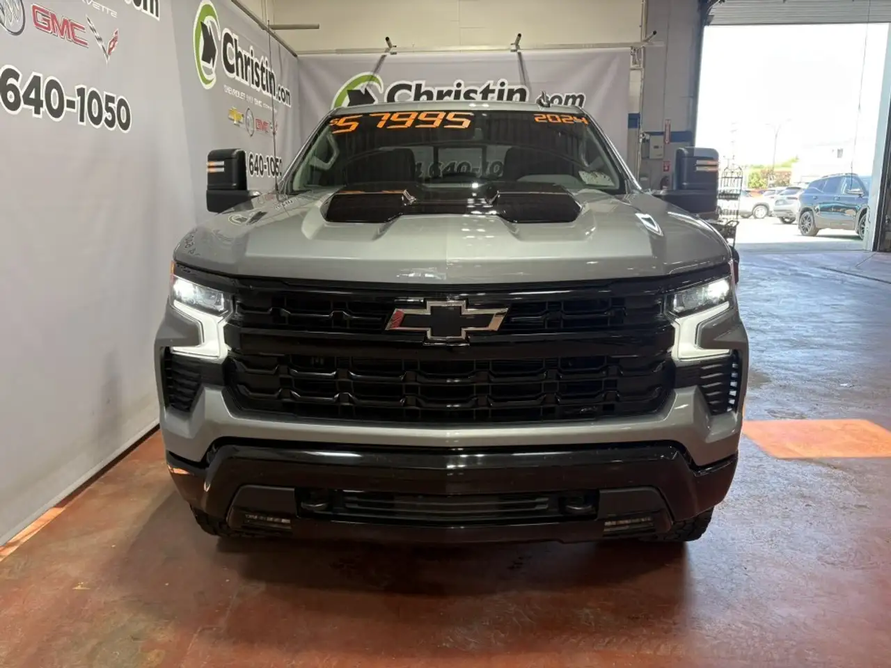 Chevrolet Silverado 1500 снимка Chevrolet Silverado 1500