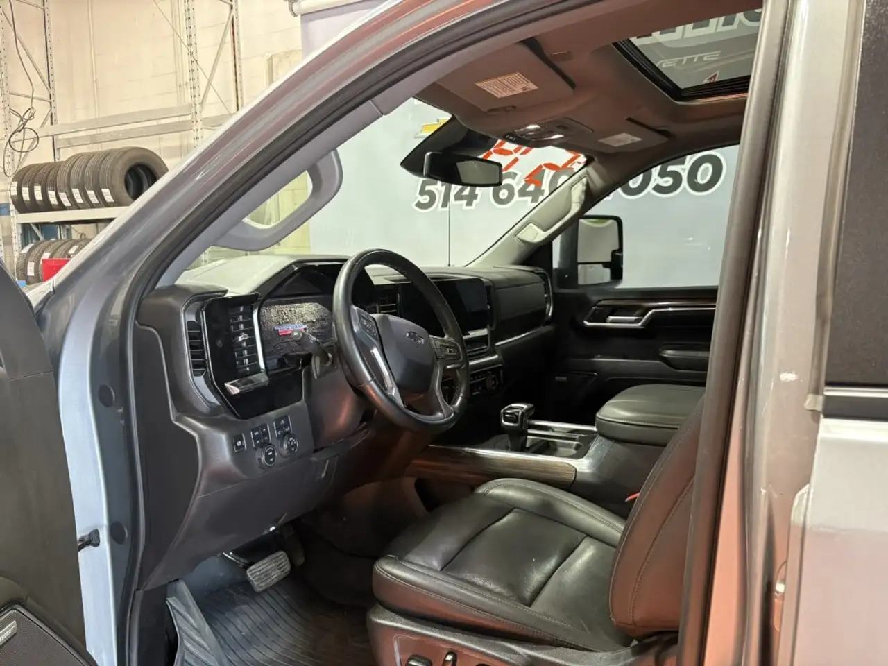 Chevrolet Silverado 1500 снимка Chevrolet Silverado 1500