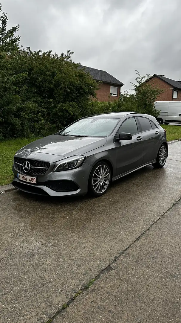 Mercedes-Benz A 200 Full option AMG Line - 1