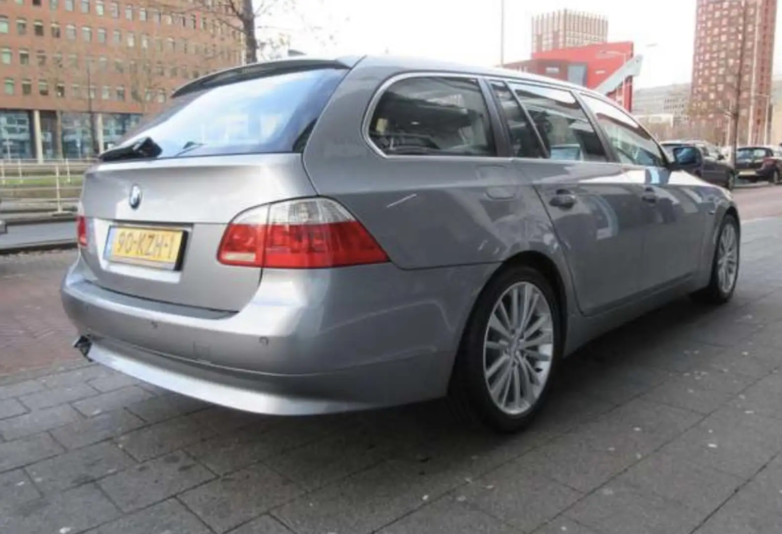 BMW 523 523i Executive Grijs - 2
