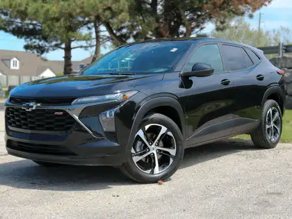 Black 2025 Chevrolet Trax SUV / Crossover Front-Wheel Drive 6-Speed Automatic