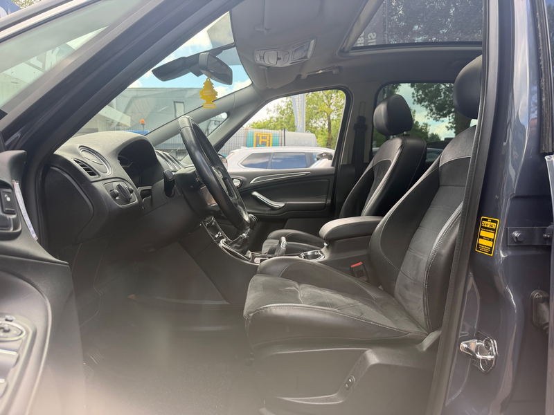Ford S-Max 1.6 EcoBoost Titanium|Pano|Navi|Clima|Cruise|Trekh — photo 28
