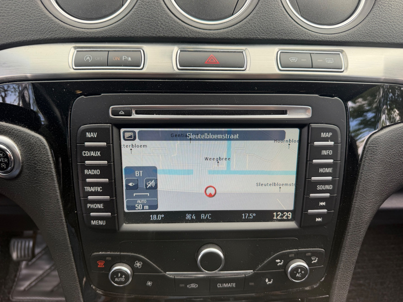 Ford S-Max 1.6 EcoBoost Titanium|Pano|Navi|Clima|Cruise|Trekh — photo 30