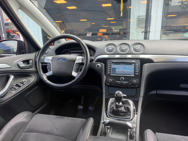 Ford S-Max 1.6 EcoBoost Titanium|Pano|Navi|Clima|Cruise|Trekh — photo 13