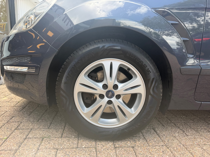 Ford S-Max 1.6 EcoBoost Titanium|Pano|Navi|Clima|Cruise|Trekh — photo 34
