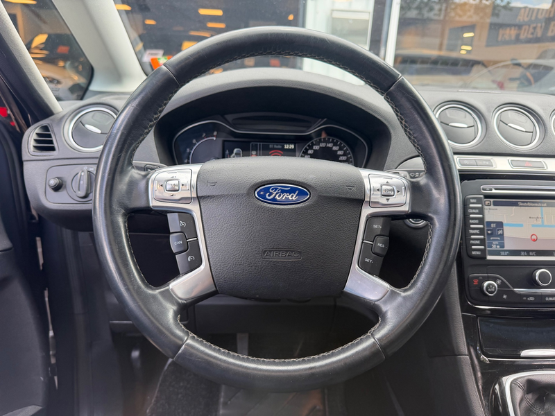 Ford S-Max 1.6 EcoBoost Titanium|Pano|Navi|Clima|Cruise|Trekh — photo 14