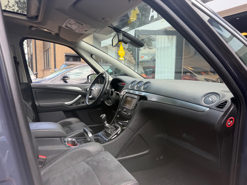 Ford S-Max 1.6 EcoBoost Titanium|Pano|Navi|Clima|Cruise|Trekh — photo 23