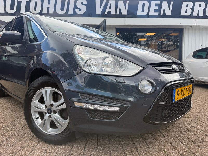Ford S-Max 1.6 EcoBoost Titanium|Pano|Navi|Clima|Cruise|Trekh — photo 27