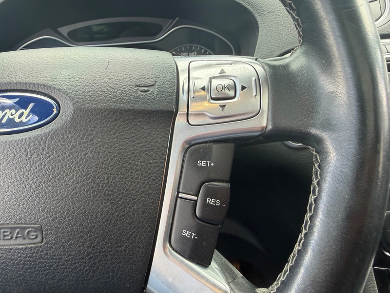 Ford S-Max 1.6 EcoBoost Titanium|Pano|Navi|Clima|Cruise|Trekh — photo 16