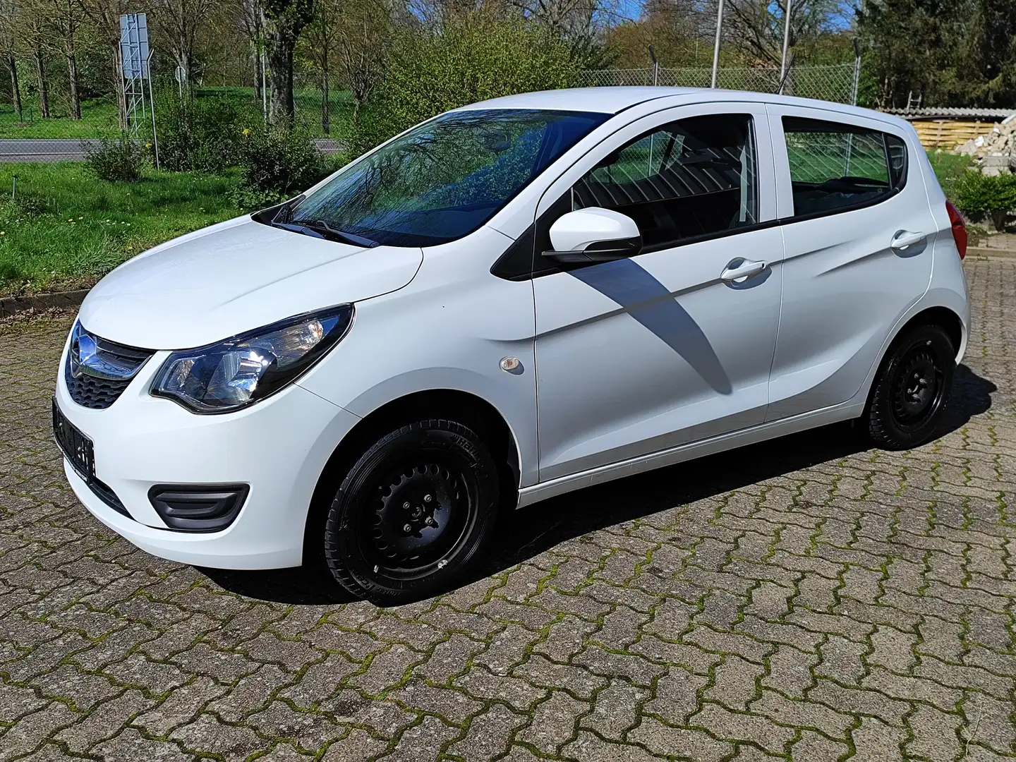 Opel Karl Edition Білий - 1