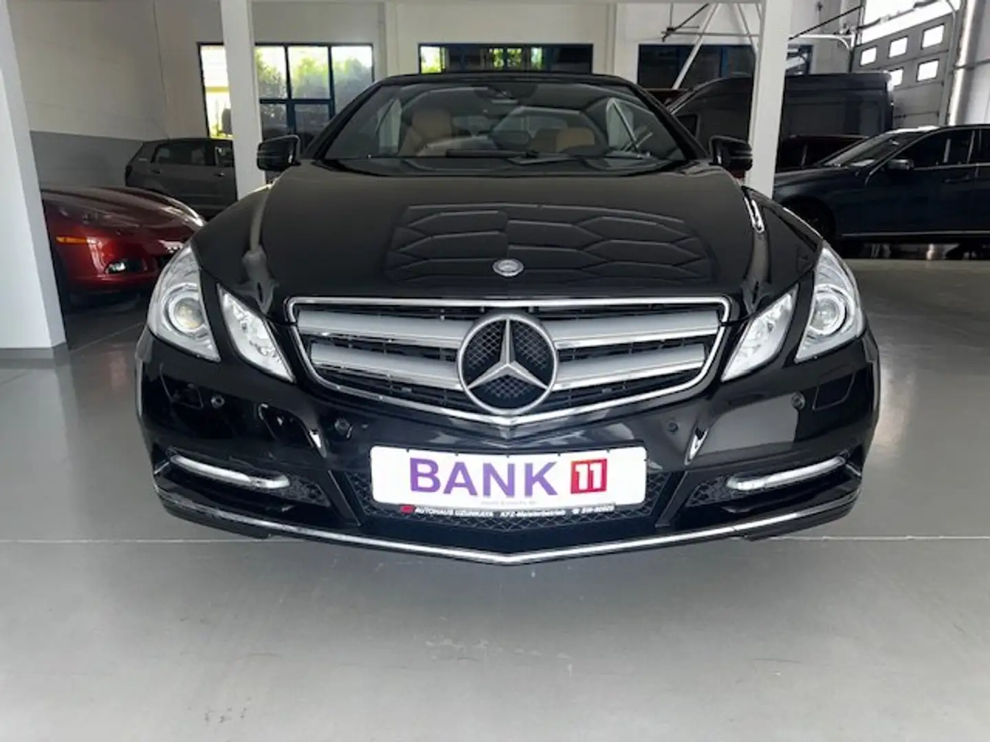 Mercedes-Benz E 220 E 220 CDI BlueEfficiency (207.402) Noir - 2