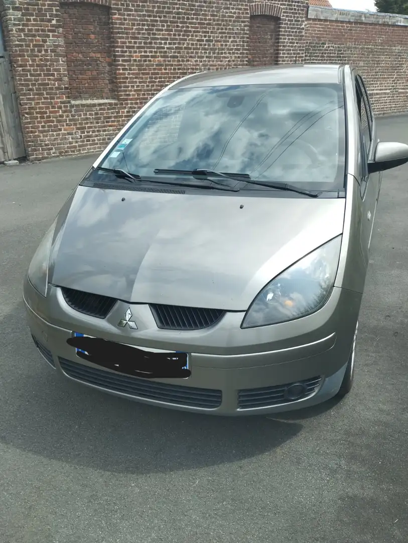 Mitsubishi Colt Colt 1.5 DI-D 95 Invite Bronz - 2