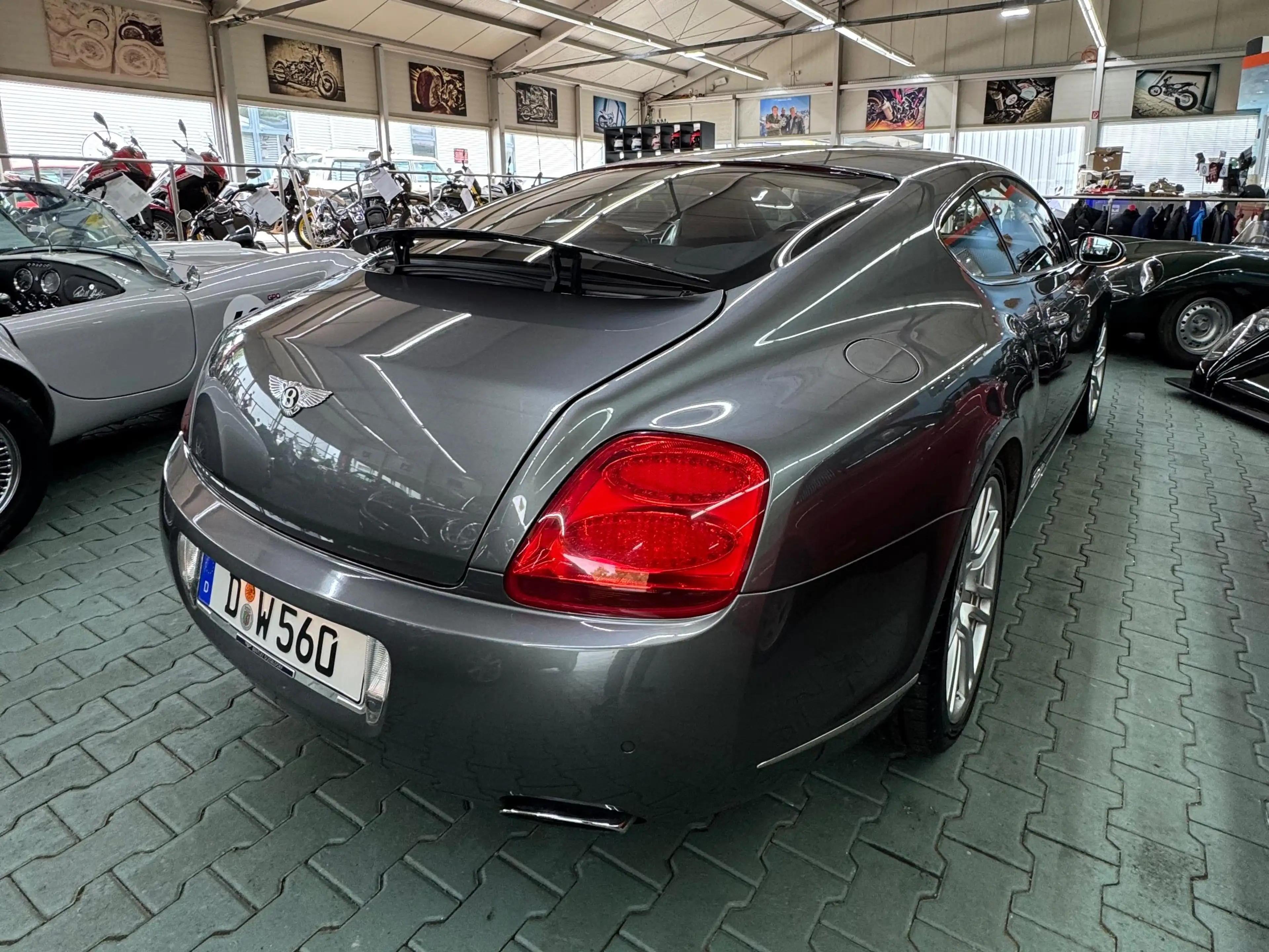 Bentley Continental Diamond Series 60 Jahre — photo 8