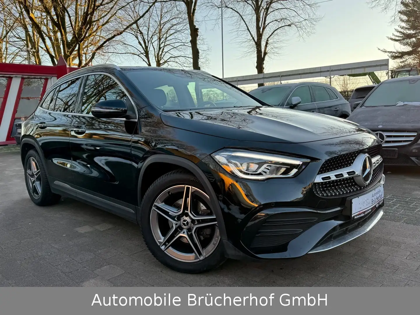 Mercedes-Benz GLA 200 AMG Line Aut./MBUX/LED/Kam/Keyless/Augm. Schwarz - 2