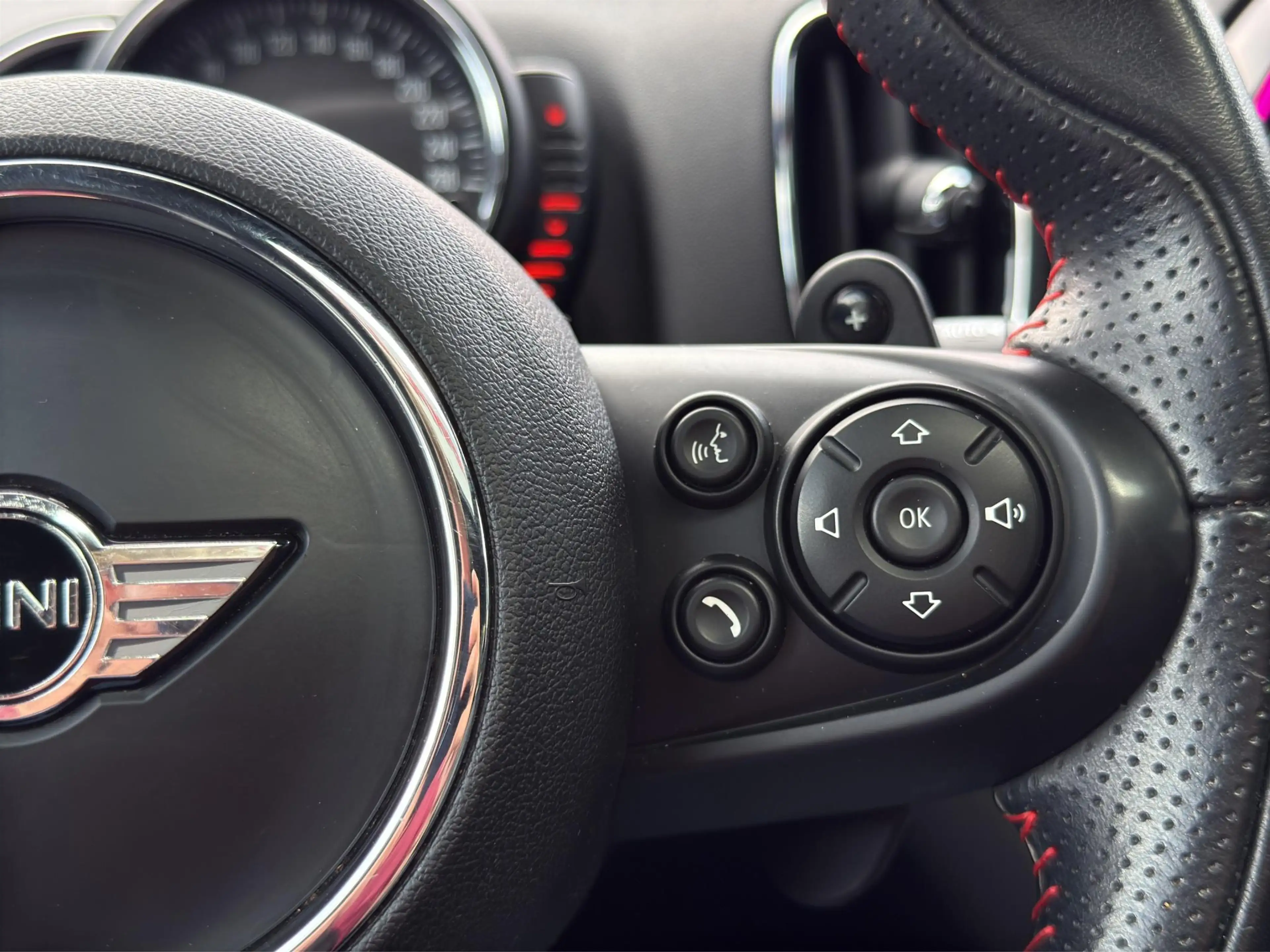MINI Cooper S Countryman 2.0 ALL4 Chili /Apple & Android Carplay/Panoramada — photo 16
