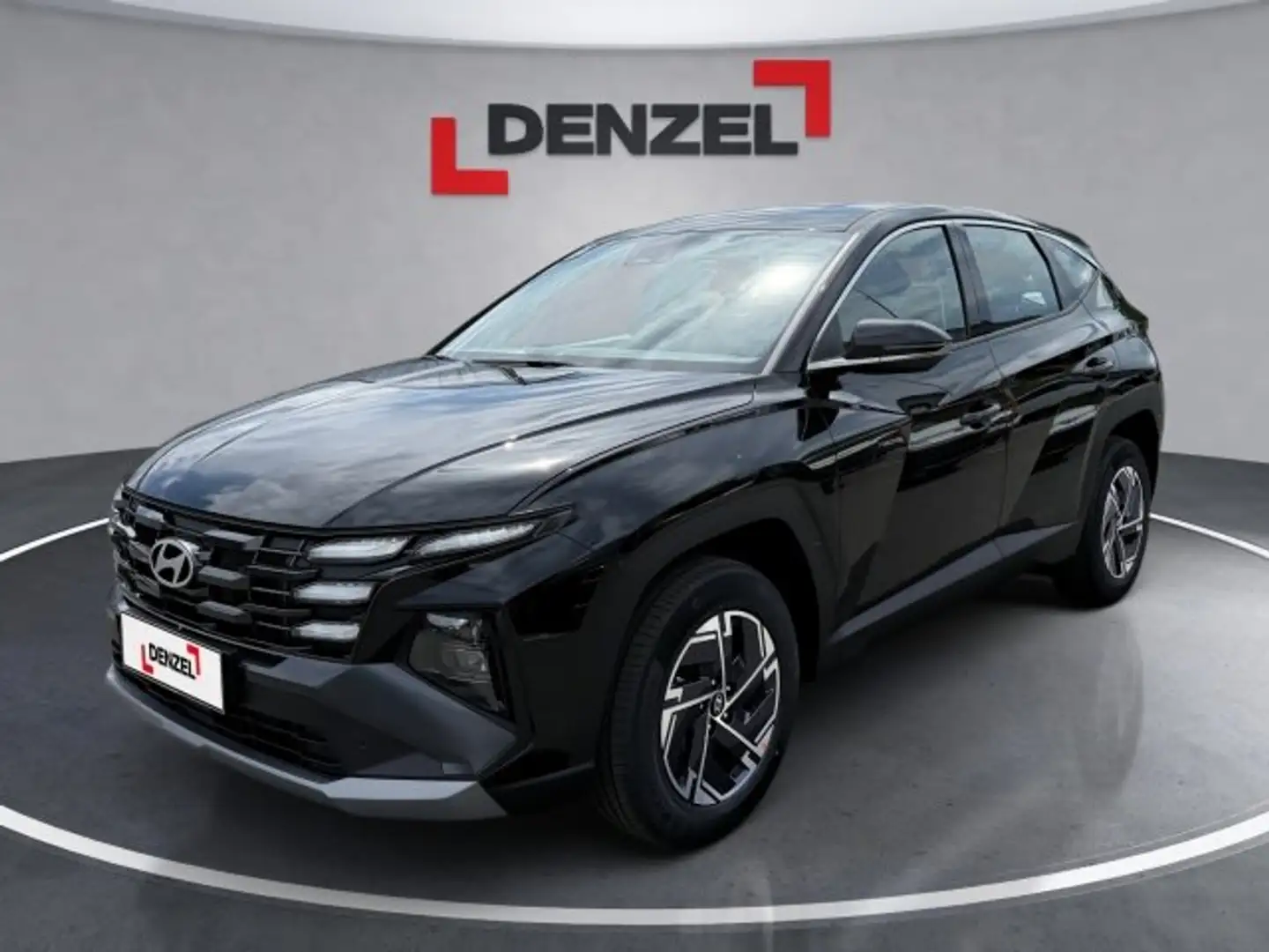 Hyundai TUCSON NX4 Smart Line 1,6 T-GDi HEV 2WD Schwarz - 1