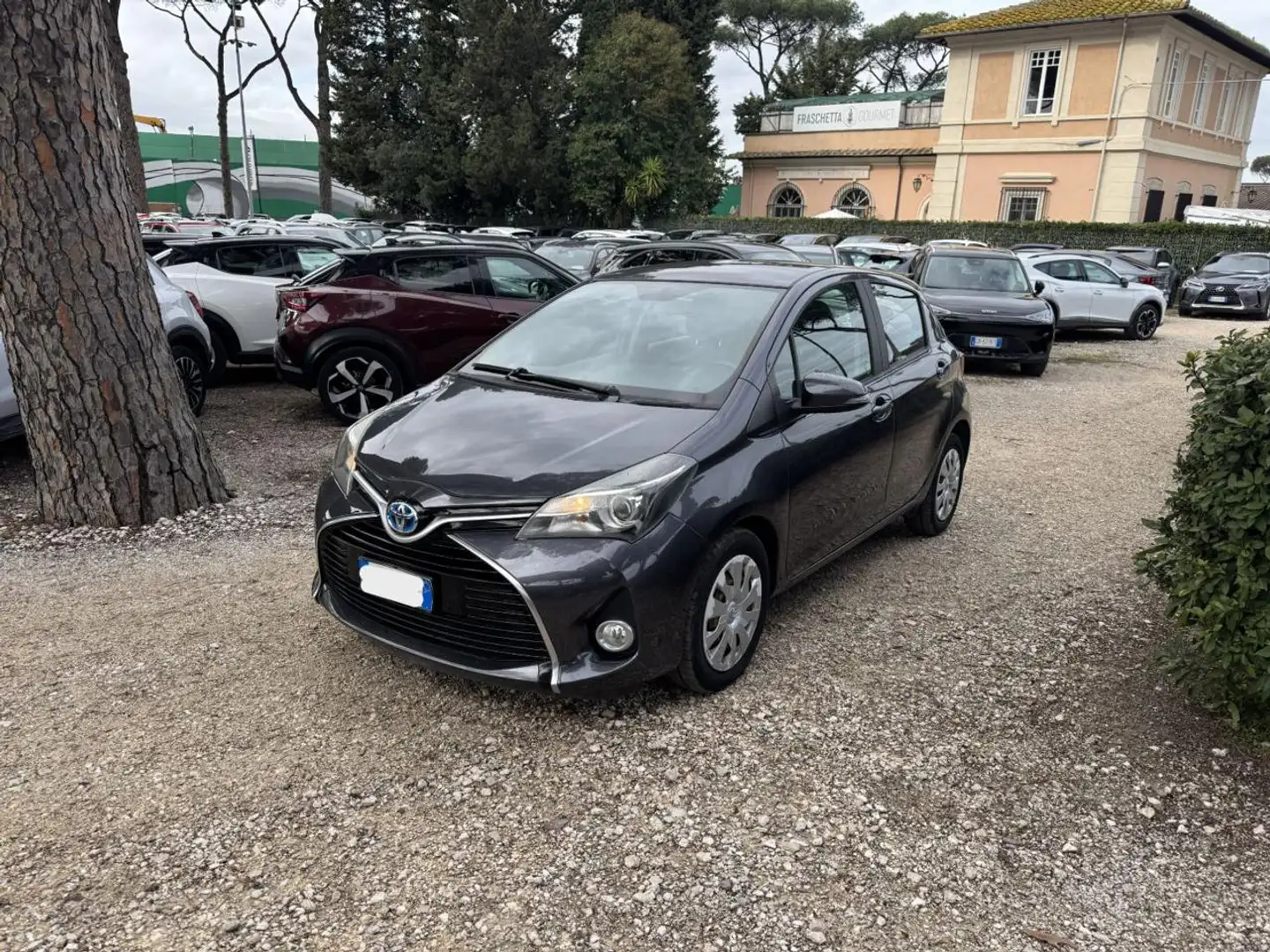 Toyota Yaris 1.5cc 72cv AUTOMATICA TELECAMERA POST. Grigio - 1
