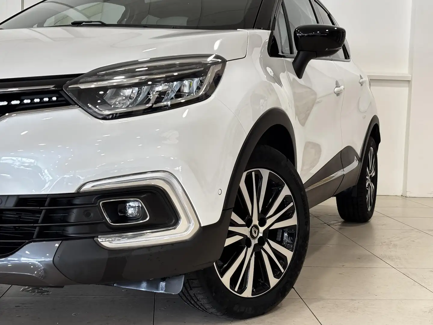 Renault Captur 1.2 TCe Initiale Paris | Leder | Panorama dak | Ho Weiß - 2