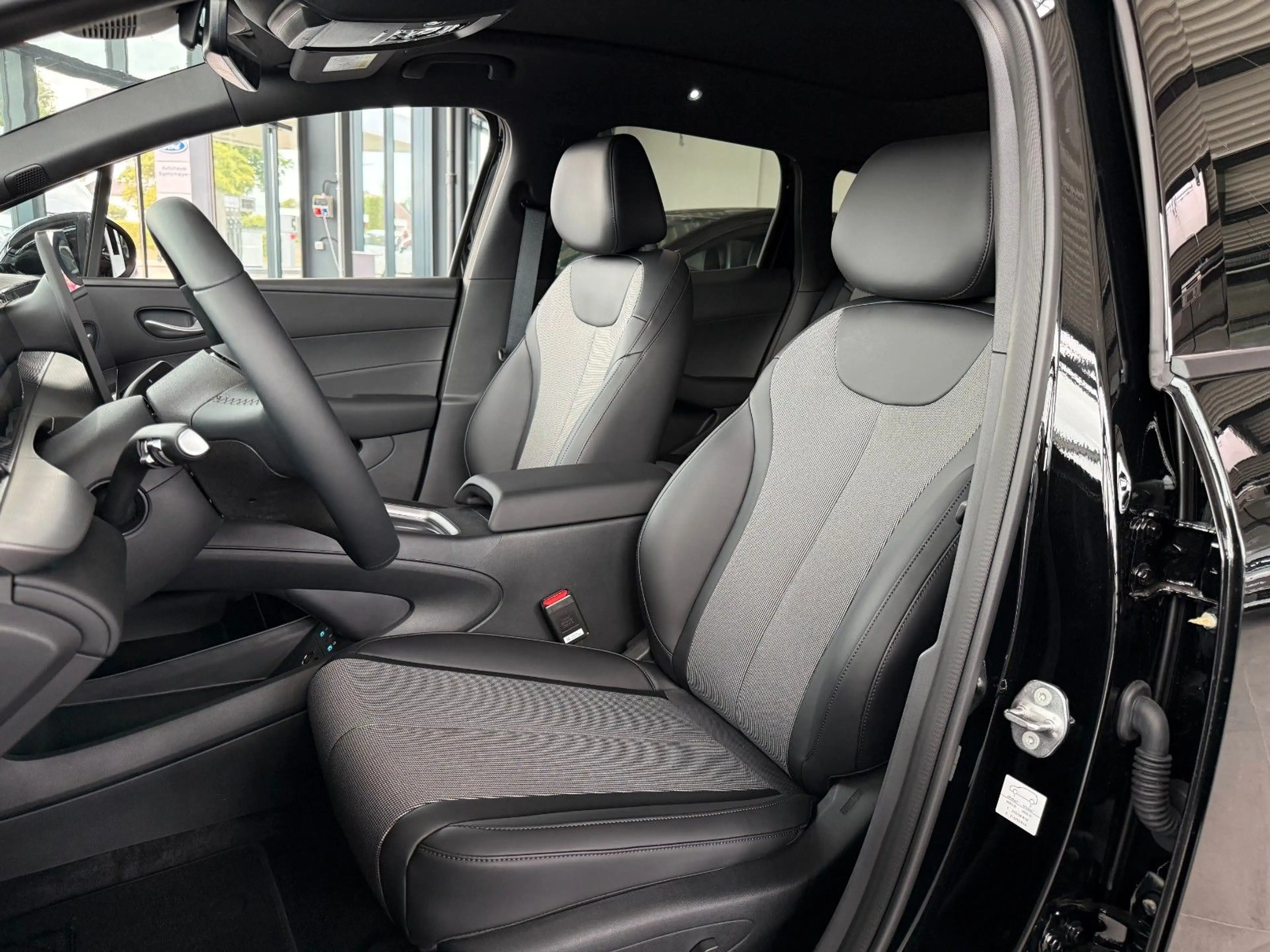 BYD Dolphin G DM-i COMFORT AUF LAGER !! — photo 9