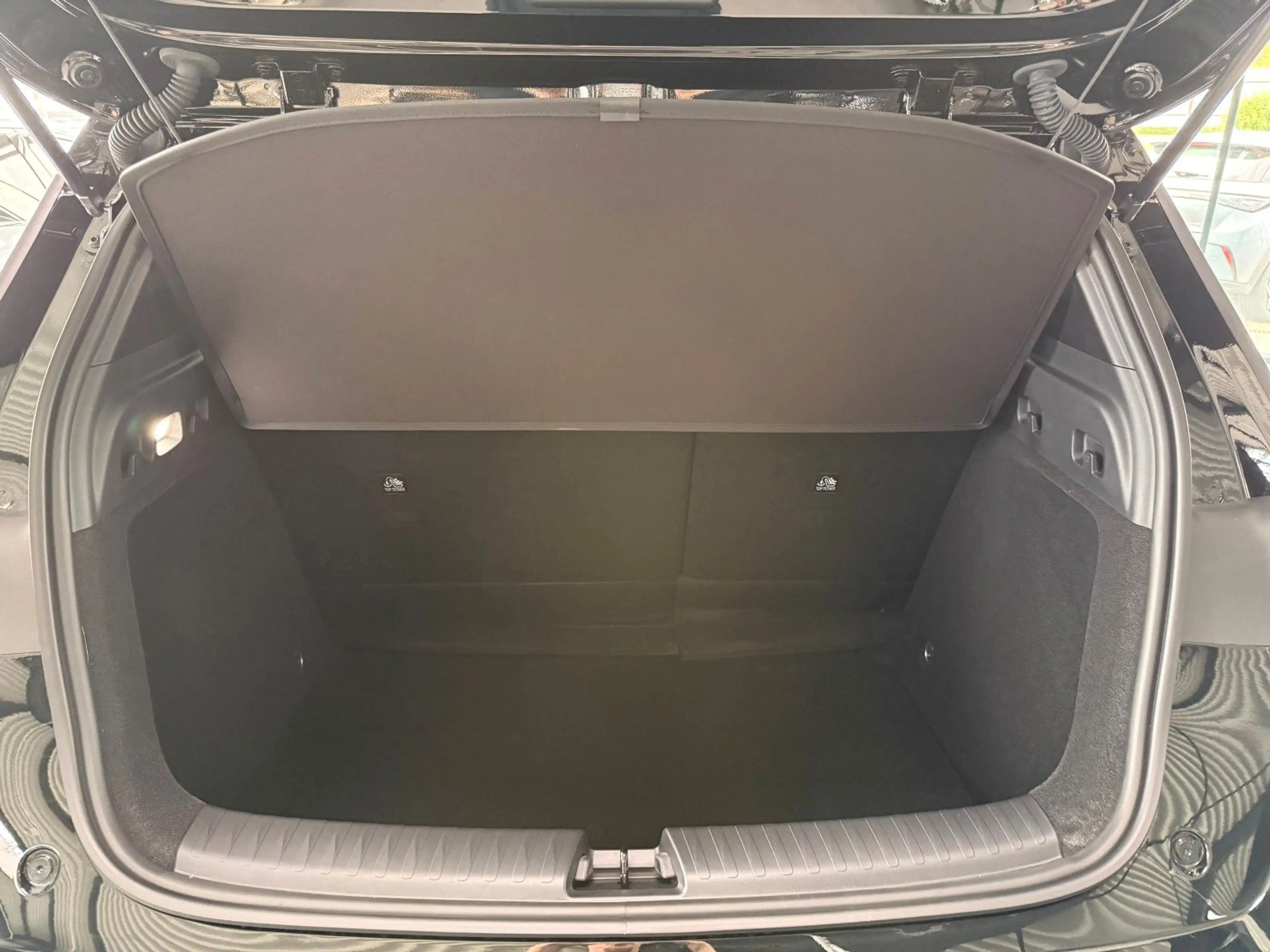 BYD Dolphin G DM-i COMFORT AUF LAGER !! — photo 12