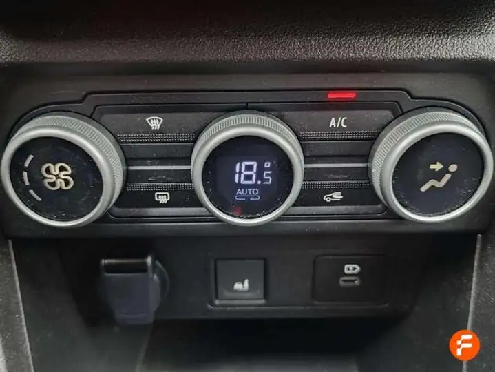 Dacia Sandero Stepway Essential ECO-G 2025, foto 22