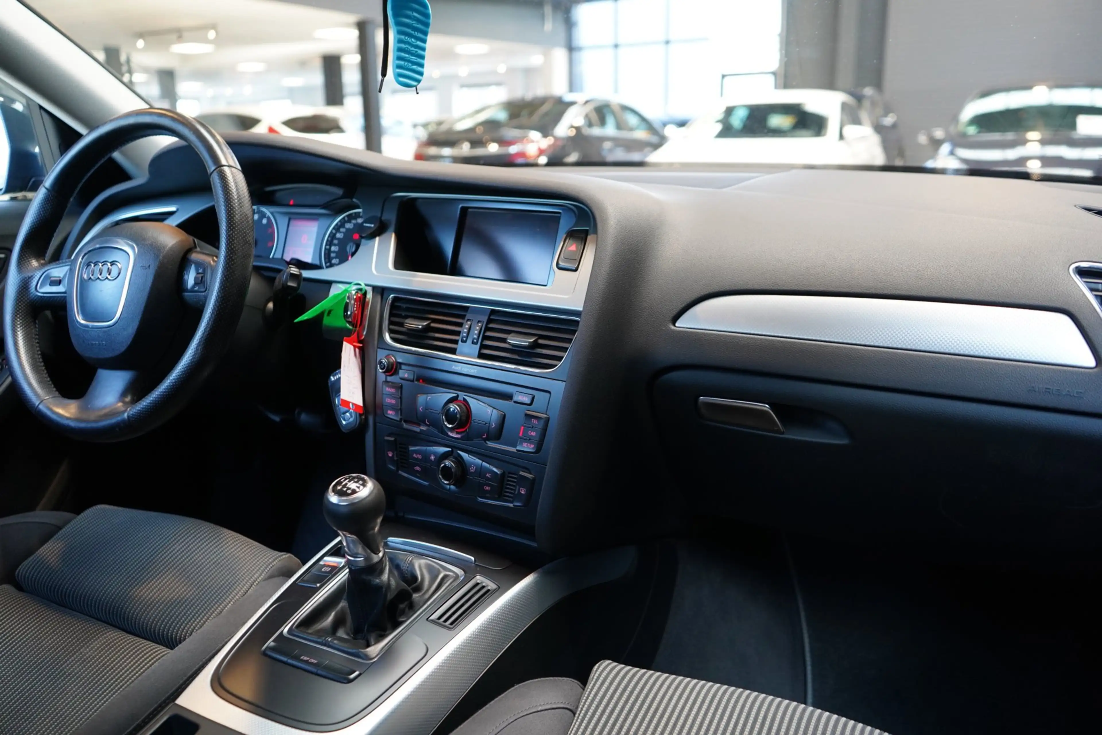 Audi A4 Limousine 1.8 TFSI | AIRCO | PDC | APK — photo 16