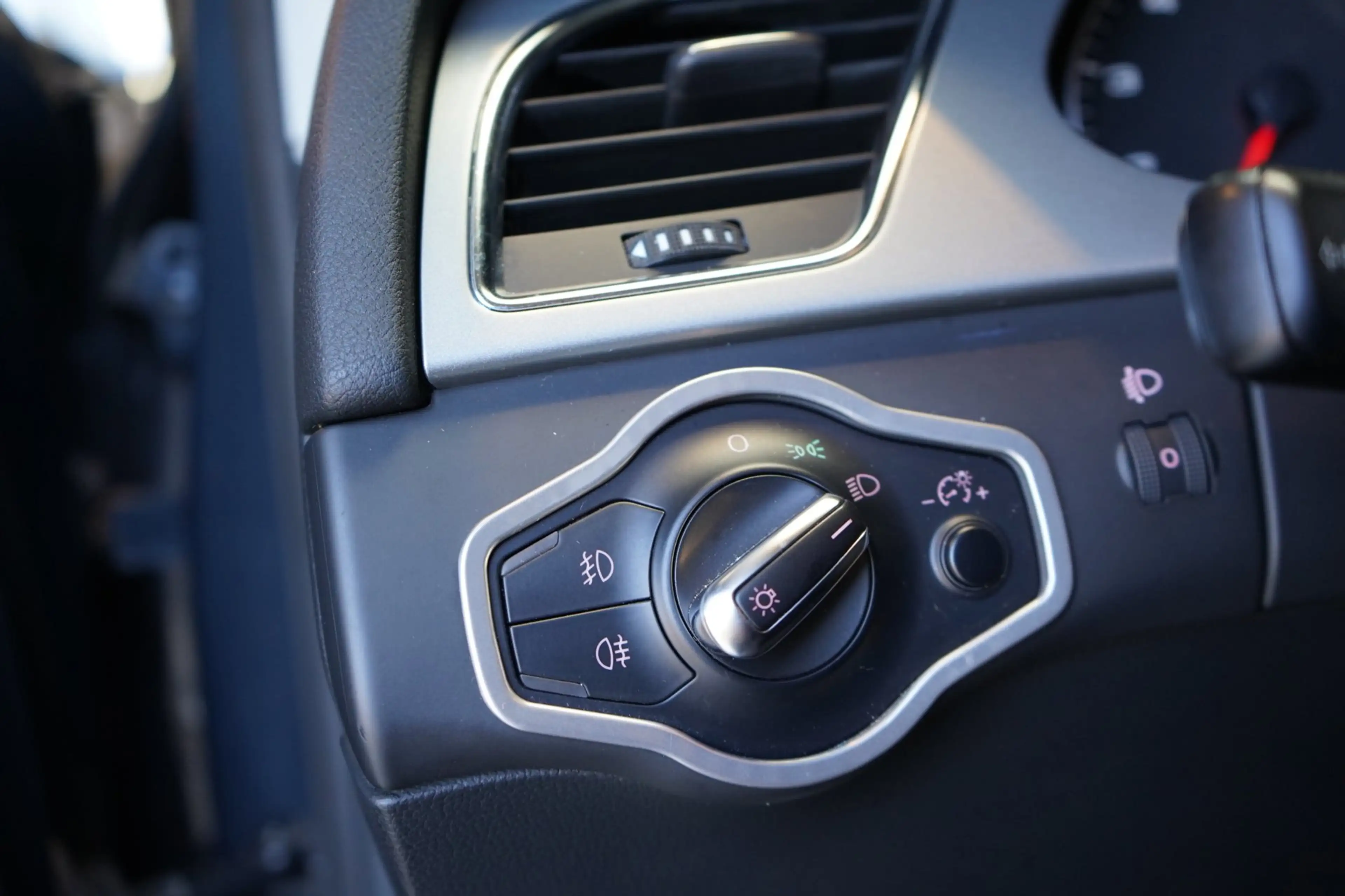 Audi A4 Limousine 1.8 TFSI | AIRCO | PDC | APK — photo 24