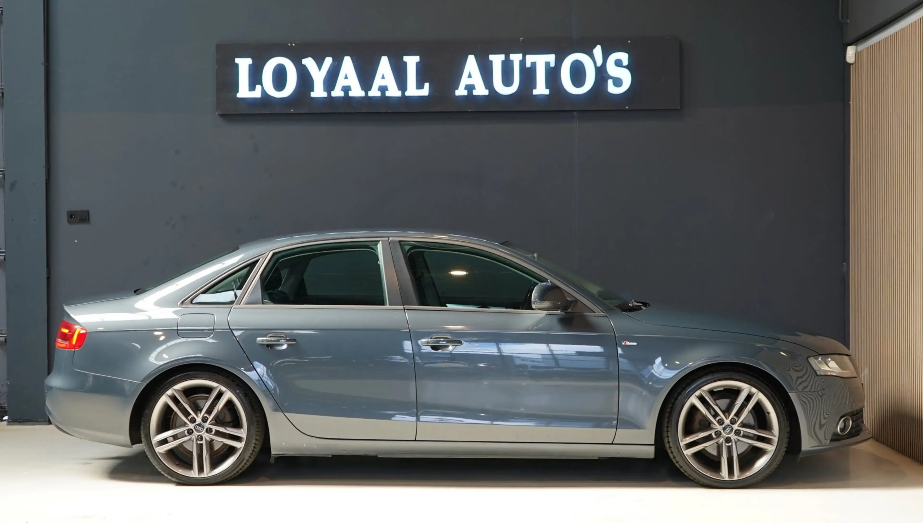 Audi A4 Limousine 1.8 TFSI | AIRCO | PDC | APK — photo 9