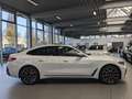 BMW i4 eDrive40 M-Sportp Laser AHK LivCoPro DriAssPro Alb - thumbnail 3